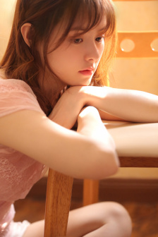 泳装美女